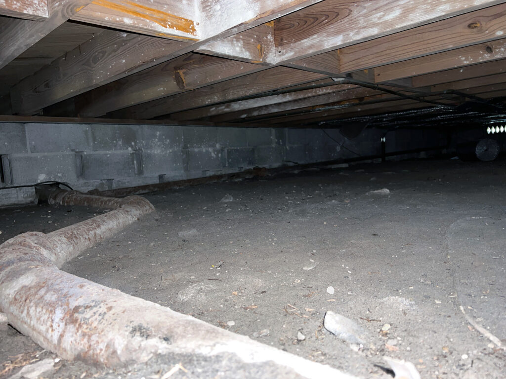 leaking crawl space repair in Montgomery County
